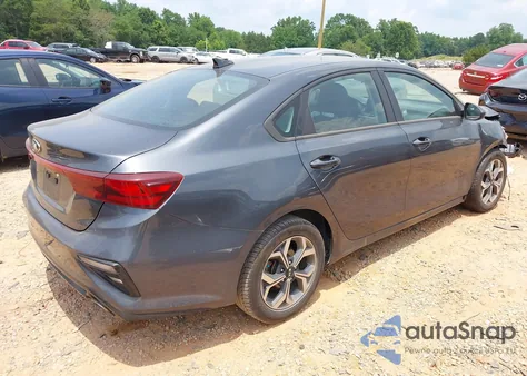2021 Kia Forte Lxs z USA, uszkodzony, nr VIN 3KPF24ADXME267429